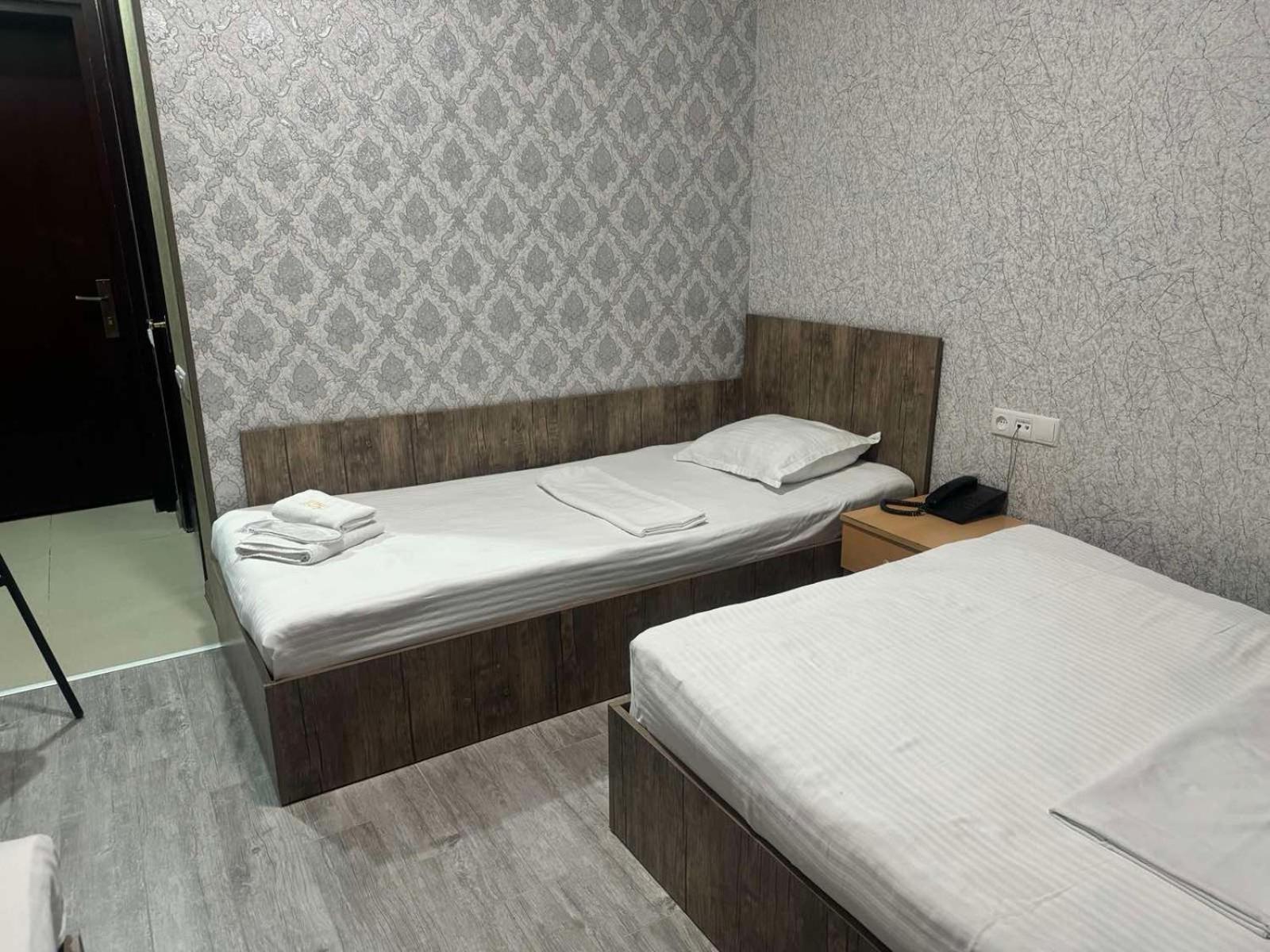 Hotel Skib Tbilisi Exterior foto