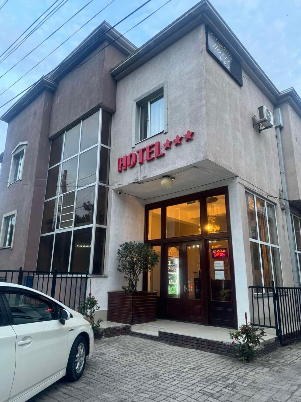 Hotel Skib Tbilisi Exterior foto